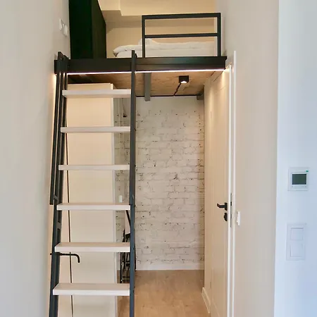 Loft * グリヴィツェ